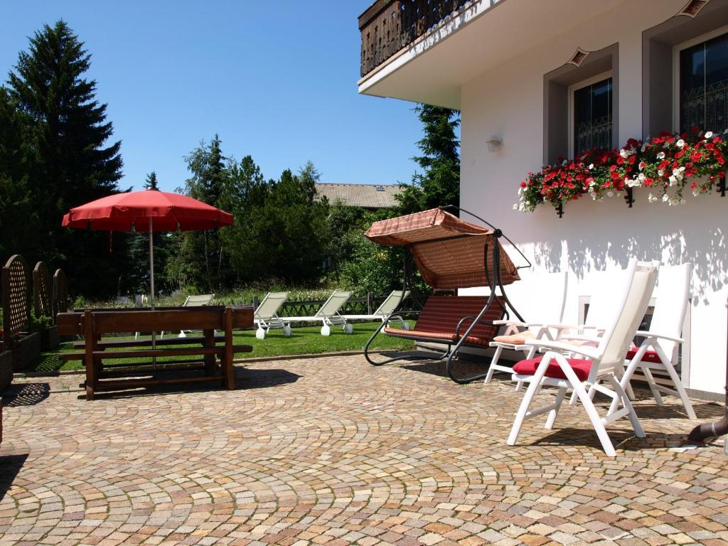 Garni Flurida Bed & Breakfast Selva di Val Gardena Exterior photo